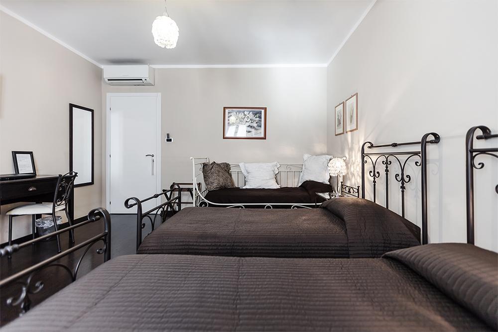 Castaldi House * Milaan